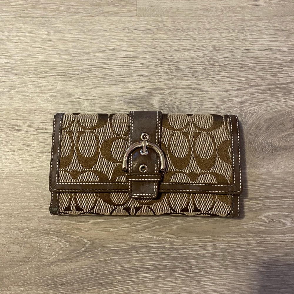 Coach wallet